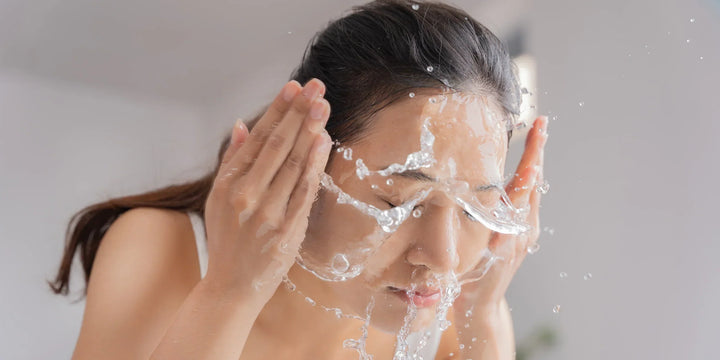 Gentle Facewash for Dry Skin That Doesn’t Strip Natural Oils