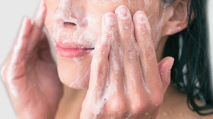 Facewash Ingredients That Reduce Excess Sebum
